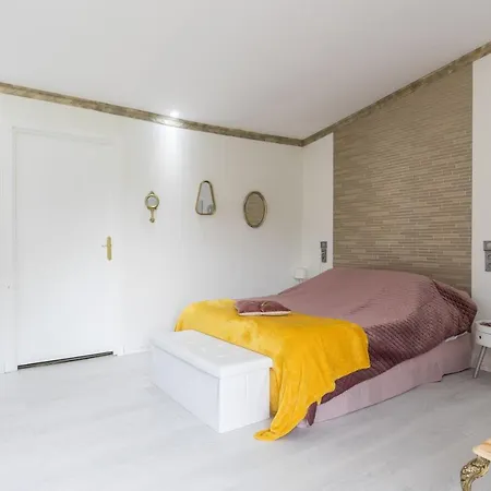 Oda ve Kahvaltı Domaine Mon Doux Reve 3*