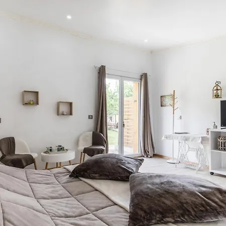 Domaine Mon Doux Reve 3*