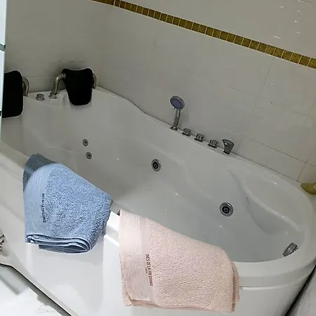 Bed & Breakfast Domaine Mon Doux Reve 3*
