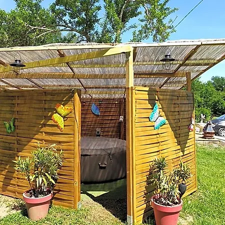 Bed & Breakfast Domaine Mon Doux Reve Terrasson