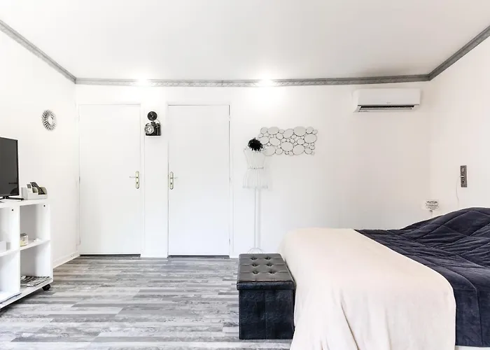 Domaine Mon Doux Reve 3*