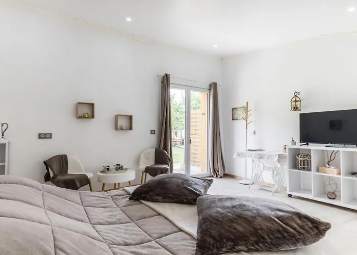 Domaine Mon Doux Reve 3*